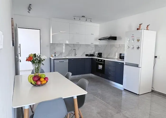 Savvas アパート *